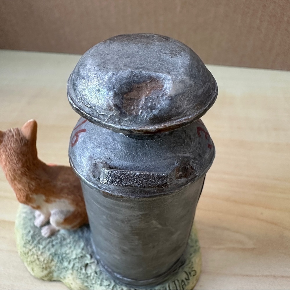 Cat with Milk Can Figurine Lowell Davis 1988 Schmid Scotland Farmhouse Vintage - Picture 8 of 12